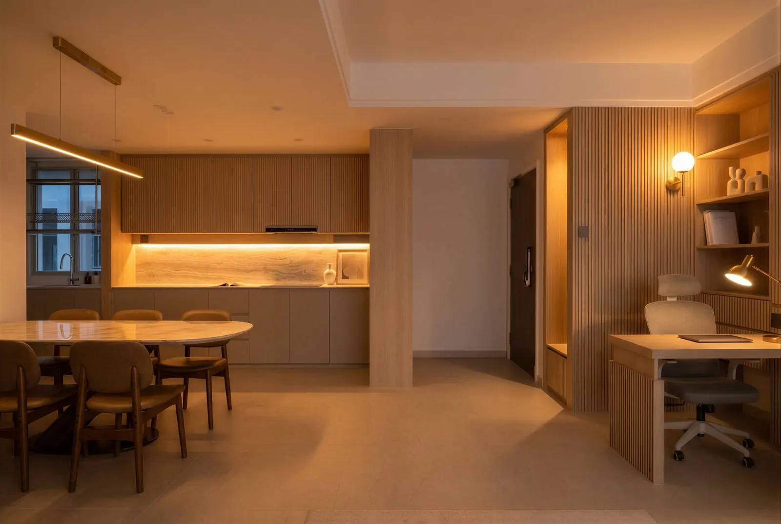 Dining and kitchen, evening. Sunshine Plaza Residences, 3-bedroom condominium · Singapore, renovation by ELEVATED.