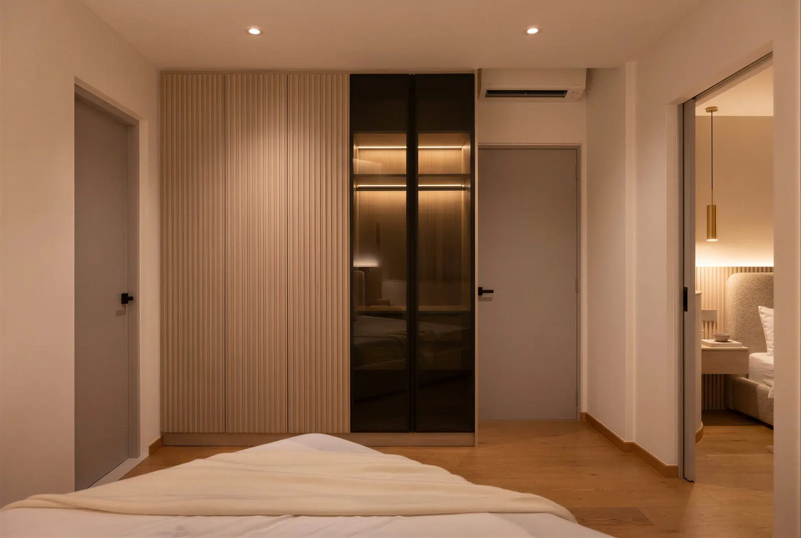 Master to corridor. Sunshine Plaza Residences, 3-bedroom condominium · Singapore, renovation by ELEVATED.